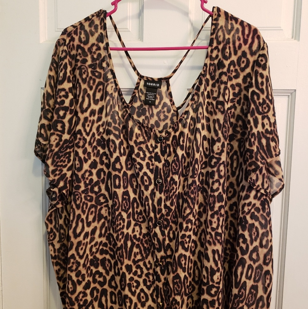 Torrid size 4 strappy back animal print top